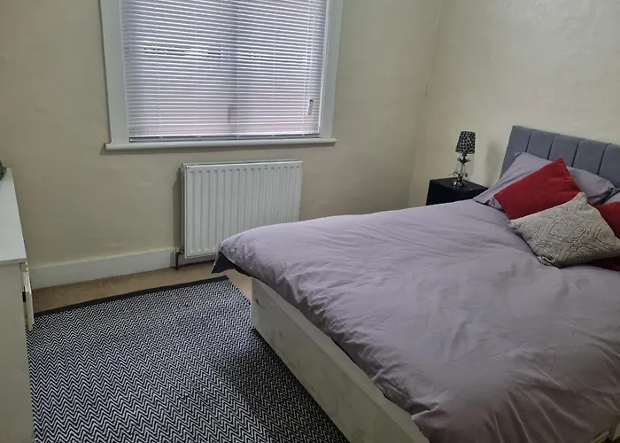 Private Rooms In Croydon London