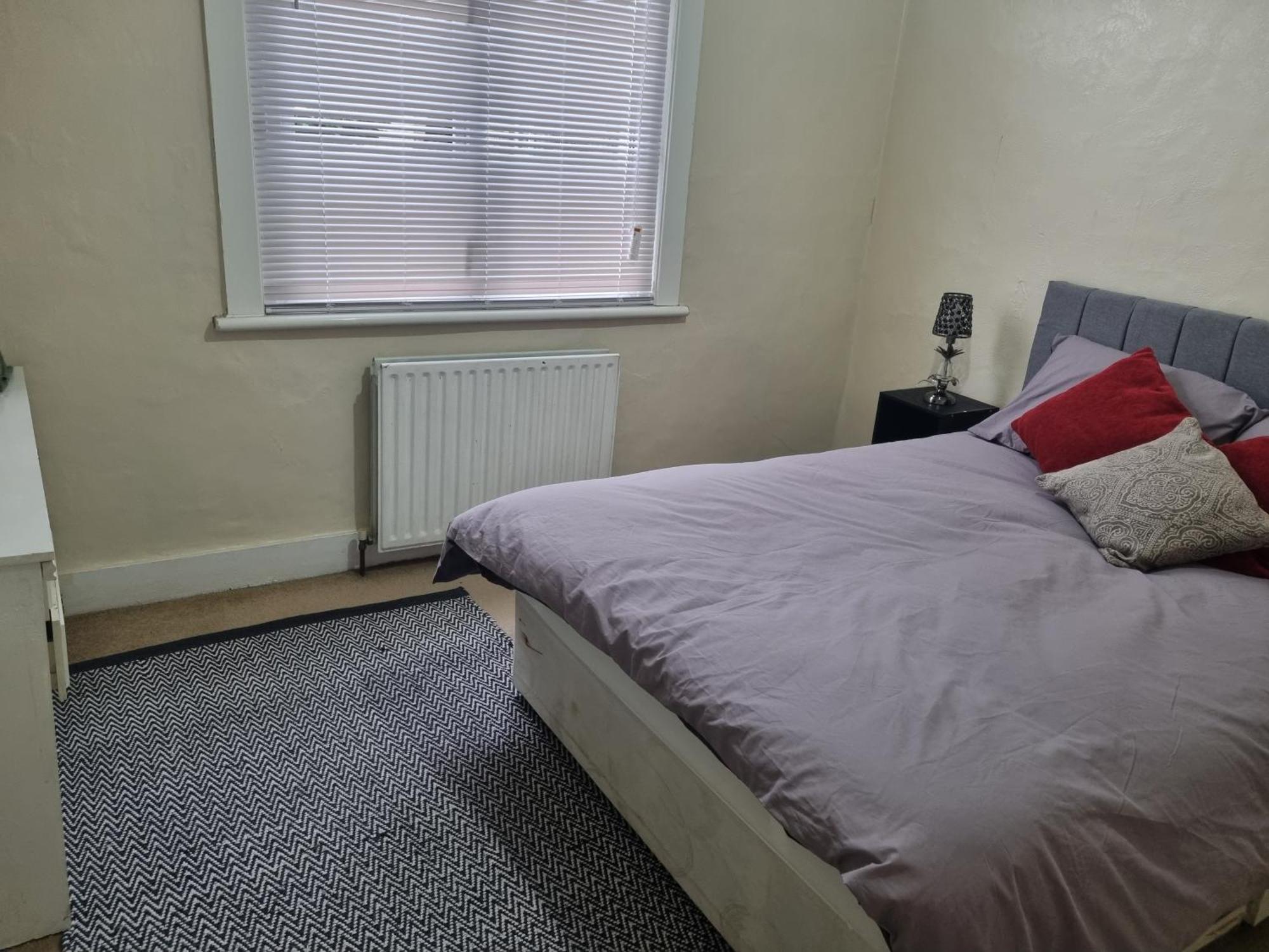 Private In Croydon London Homestay Thornton Heath
