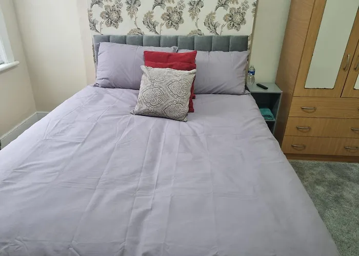 Private Rooms In Croydon London