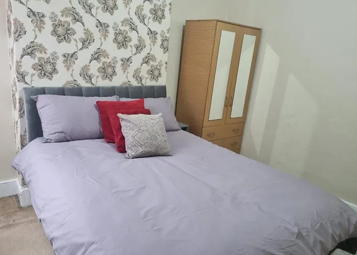 Private Rooms In Croydon London